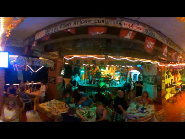 360   Karaoke Nov 23, 2016 at Cafe Roma Part 1