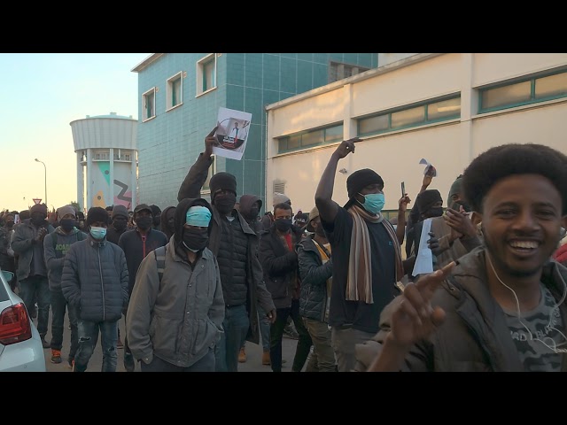 Calais Manif des soudanais