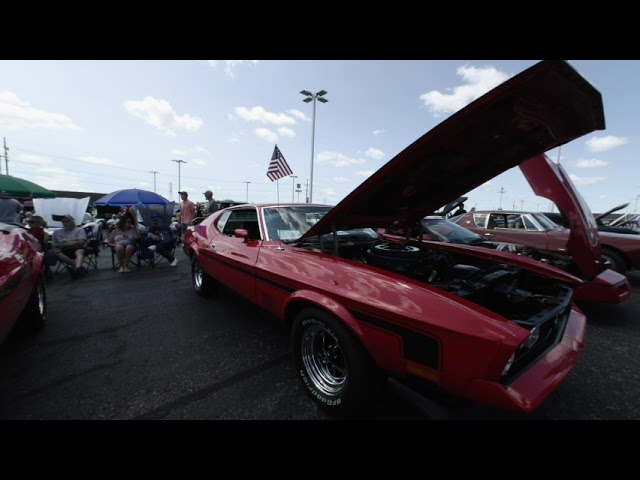 8K VR180  2022 Ford Car Show 1972 Mach 1 Mustang