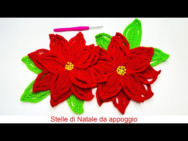 Stelle di Natale da appoggio all'uncinetto