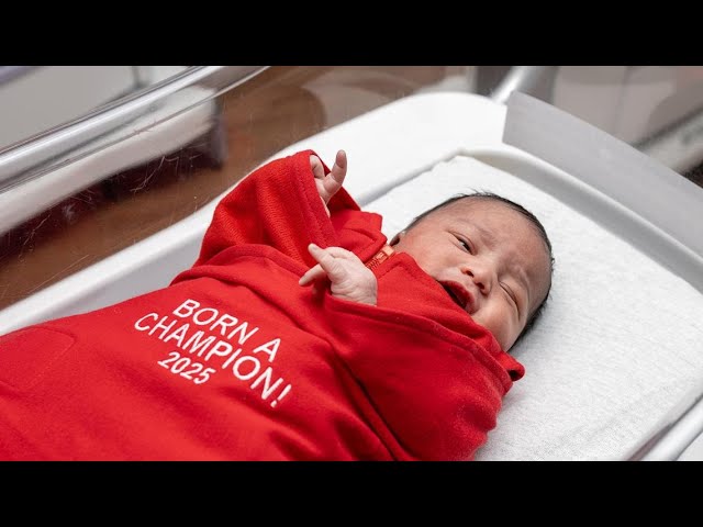 Ohio State welcomes 'champion babies' after Buckeyes' national championship victory