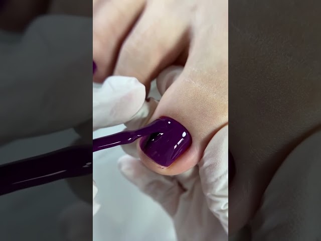 Artistic Elegance: The Masterpiece of Toe Nailing!  #fashioninspo #nails #timelesselegance #foot