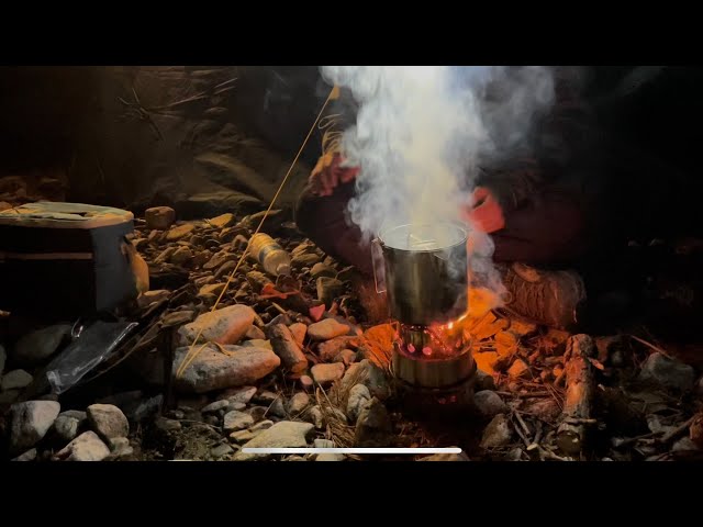 Korea Winter Backpacking / bushcraft winter overnight/ winter backpacking / english subtitles