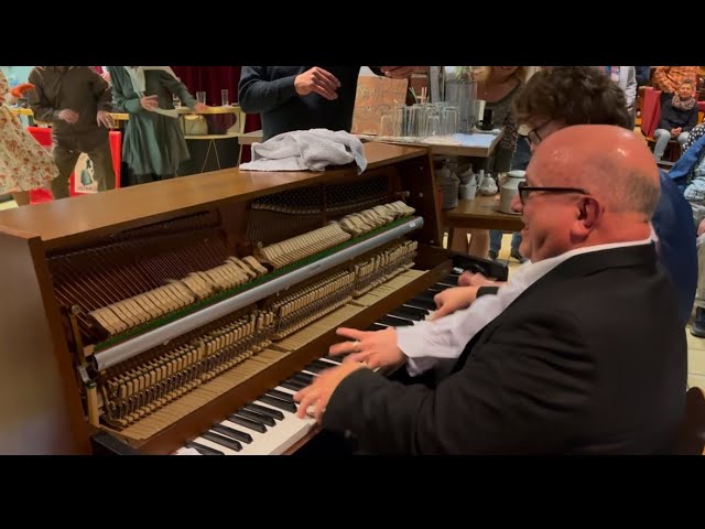 Boogie Woogie Piano Finale - Jörg Heggemann and Albert Roberts.