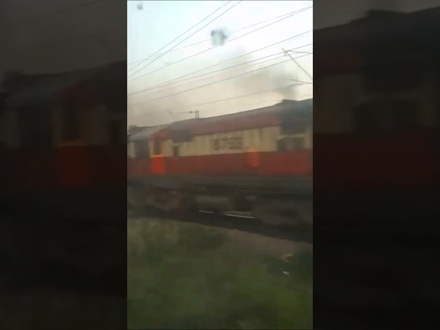 Nostalgia!! Visakha Express in 2016 #indianrailways #ytshorts #youtubeshorts #train #nostalgia