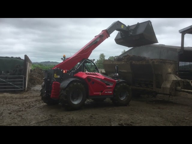 C&O Demo - Massey Ferguson TH.7038