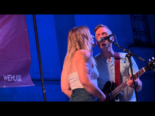 Powerhouse duo Kylee Phillips and Chris DuPont (w/ Sheryl Crow “If It Makes You Happy” cover)