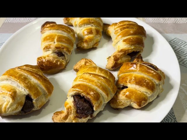 Unos magníficos croissants de chocolate #dog #cat #shorts #catlover #veterinarioenaccion #shortvideo