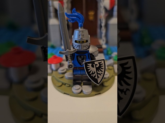 LEGO Castle Minifigure:Black Falcon Knight