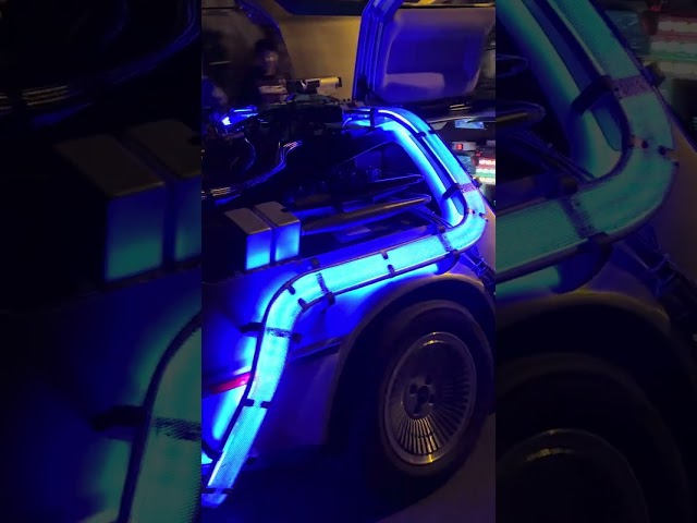 Back To The Future: DeLorean "Time Machine" driving in Vancouver on Halloween