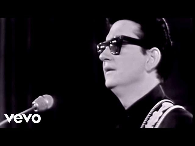 Roy Orbison - Crying (Monument Concert 1965)