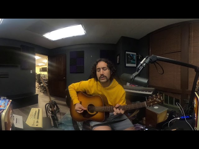 "Creep" Acoustic Cover by Alaeddin [VR Experience]