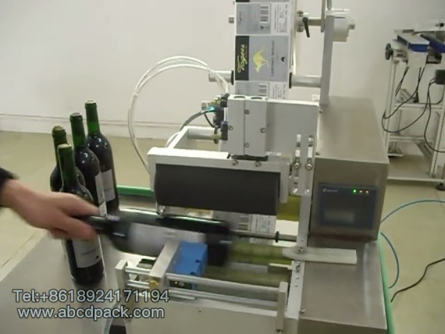 Wine bottle labeller wine bottle labeling machine