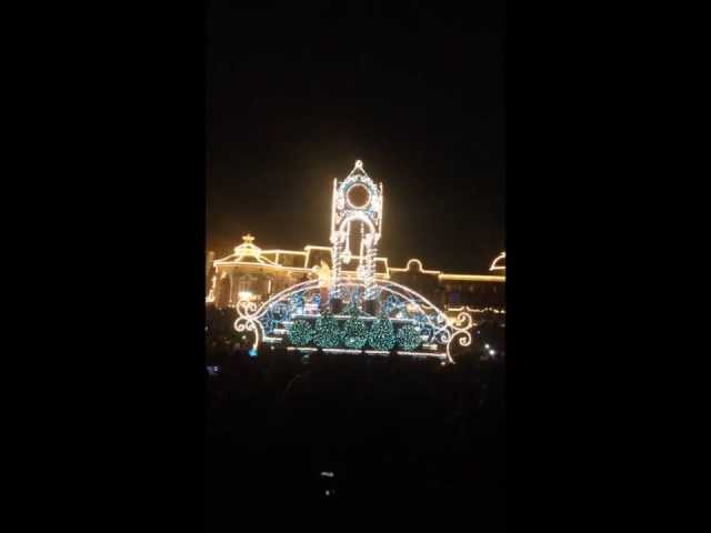 Tokyo Disneyland Main Street Electrical Parade | Dreamlights