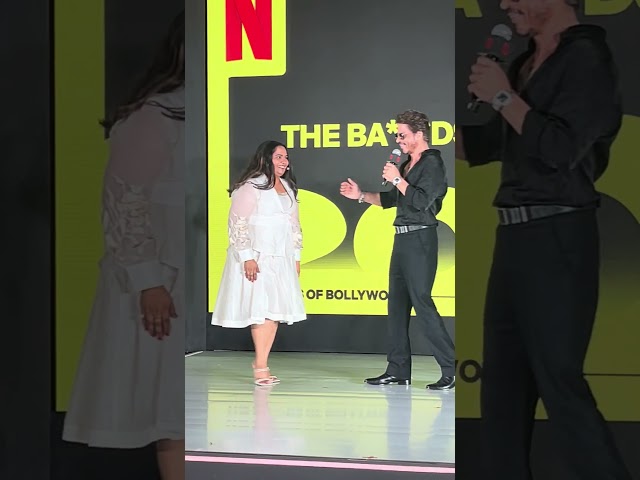 Shah Rukh Khan & Female Anchor Have a Hilarious Chat: Reveals About Aryan Khan's Netflix Series