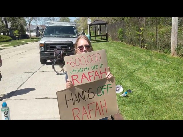 Gaza protest | Biden in Racine 5/8/024 | https://youtu.be/qVFFMrWofbM 1m | John Bryant center