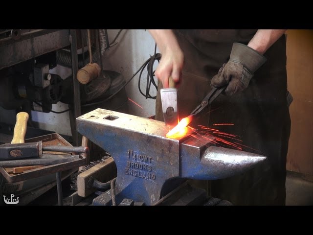 Wolfs Tooth, Fire Steel and Charred Cloth (Forge Diaries: Ep 1)