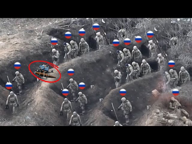 Ukrainian FPV drones brutally bombard Russian infantry hiding in Pokrovsk trenches