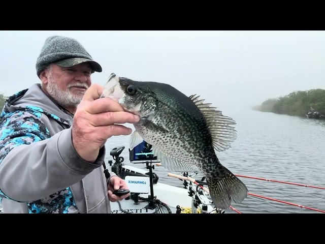 Plucking crappie out of Lake Okeechobee on Christmas Eve 2024 😊🎄