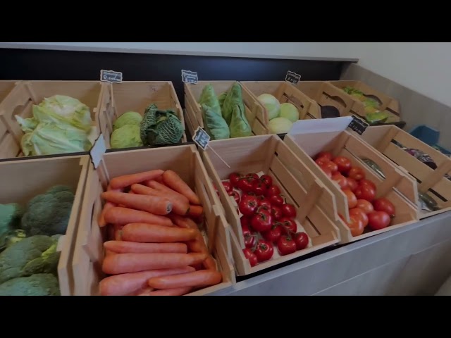 Rainy day at the farm shop. #farmshop #country #vlog  #astheticstyle #rainyday #coffee #dayinmylife