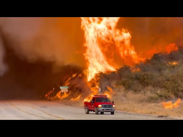 Fast-moving wildfire threatens homes north of Los Angeles, thousands ordered to evacuate