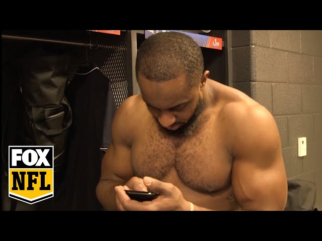 What do the Patriots do after winning the Super Bowl? Check their phones! | FOX NFL