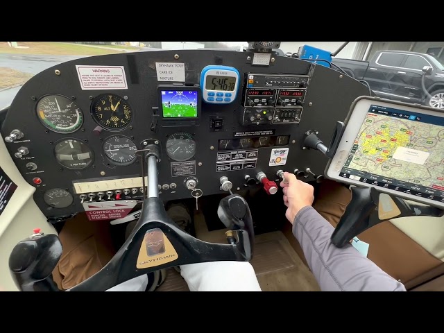 IMMACULATE Cessna 172 for sale!! Watch til end to see pics of the engine bay!! Link in comments!