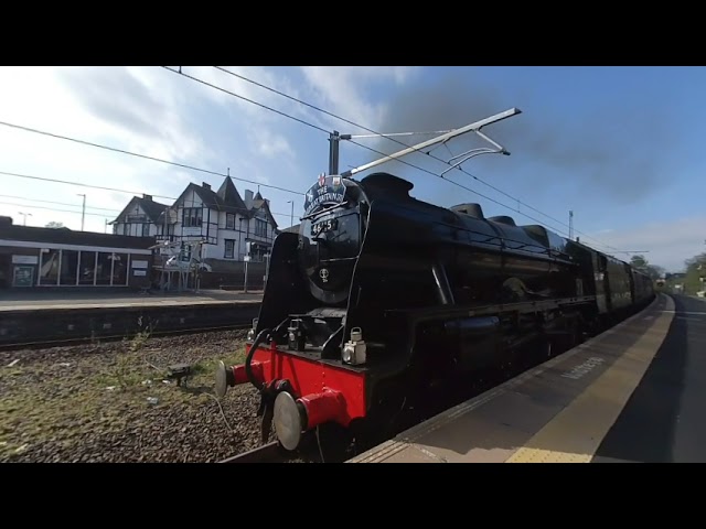 Steam engine 46115 stopping at Larbert on 2022/04/24 at 1649 in VR180