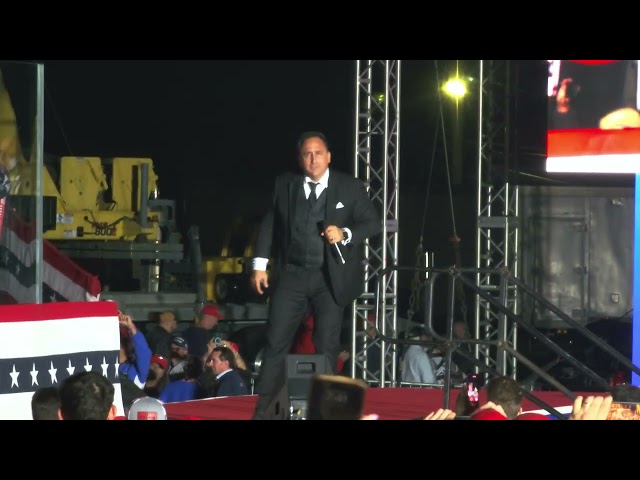 Hallelujah - Christopher Macchio - Trump Rally - Buttler, PA 10/05/24 4K HDR