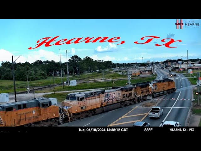 Hearne, TX | UPRR Diamond/Hearne Yard - PTZ | SouthWest RailCams LIVE