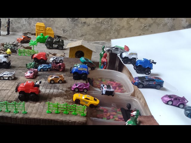 Monster Truck Stunt Rac2025 Ramp Ferrari Stunt lego bridge monster truck cartoon  remote control car