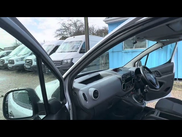 2018 (67 Plate) Citroen Berlingo 725 X BlueHDI L2 Crew Van with Air Con and New Cambelt