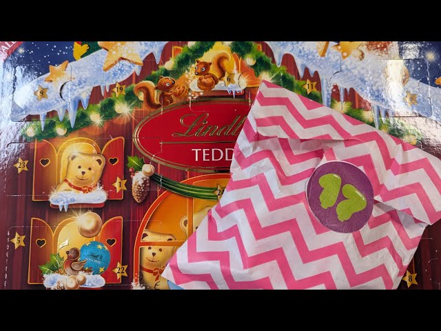 day 17 Pink and Main and Lindt Advent Calendars