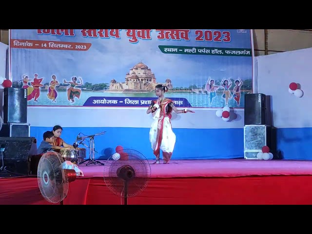 Kathak dance by little girl