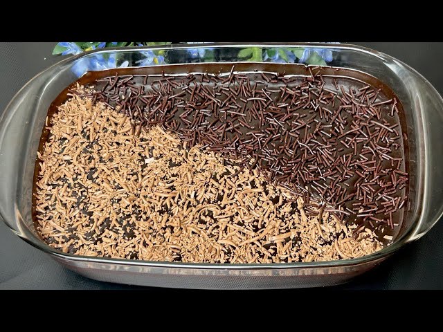 SUPER MOIST CHOCOLATE CAKE How to make best chocolate cake ever