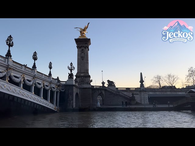 Cruise the seine river | Paris , France