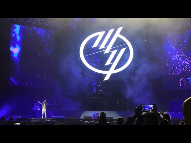 Wisin y Yandel - Sexy Movimiento / Besos Mojados / Noche de Sexo @ Reggaeton Lima Festival 2