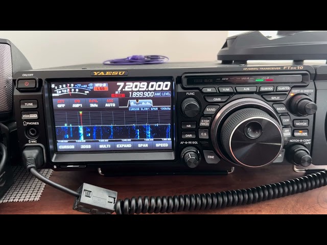 Yaesu FTDX10 40M Ham Radio