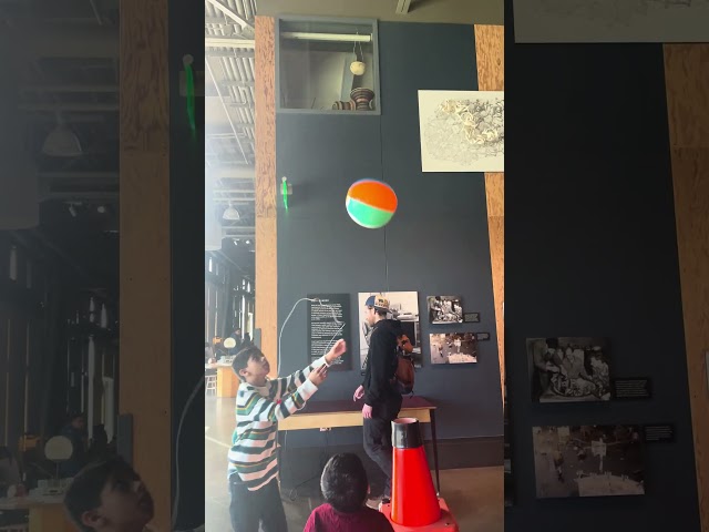 Exploratorium SFO ball in the air #kids #fun #sf #sfofficial #kidsfun #thingstodo #funny