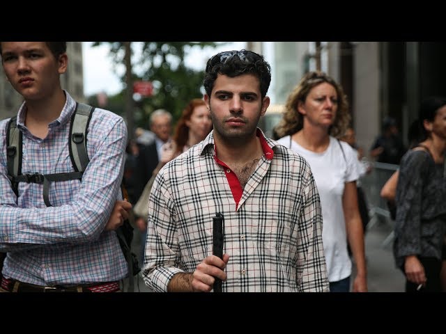 A Blind Syrian Refugee Finds His Way in New York | 360 Video