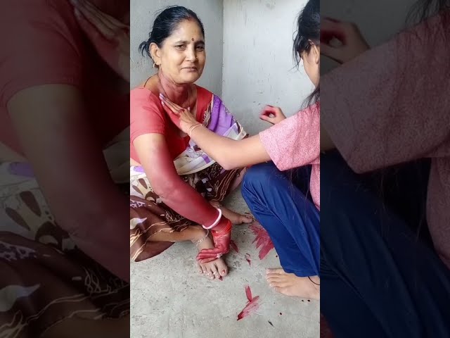 rang putai bhabhi ke sath ! pura video jarur dekhein!! Family holi vlog