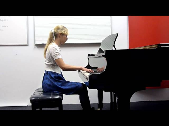 Lara plays Granger Danger from 'A Very Potter Musical' (piano cover)