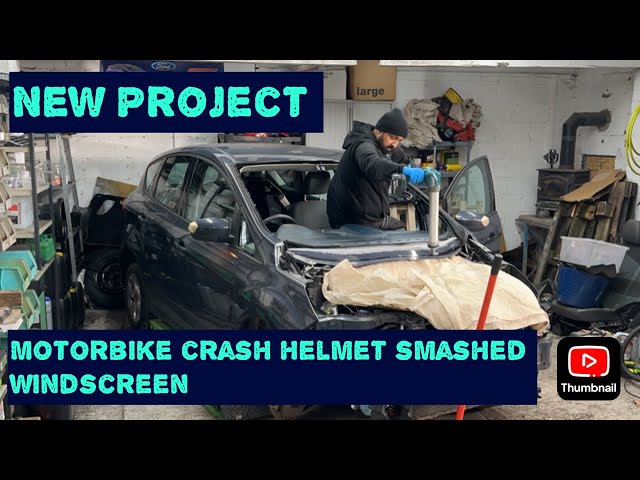 New Project From Copart Salvage Auction I Think A Motorbike Crash Helmet Smashed The Windscreen