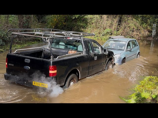 Constant Fails!! || Storm Ashley/UK Flooding Fails || Vehicles vs Floods compilation || #176