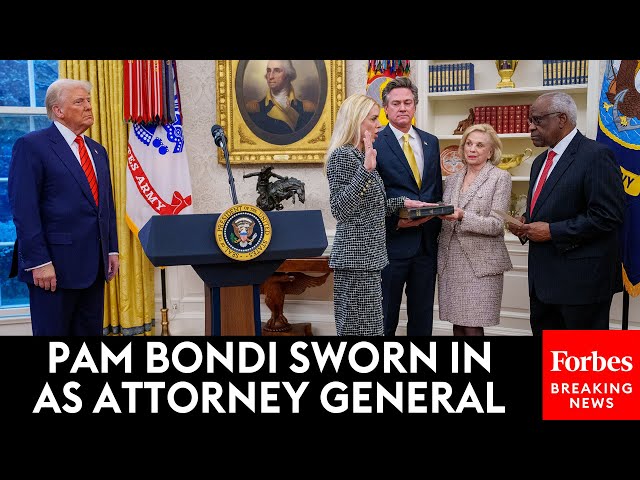 BREAKING NEWS: Trump Hosts Pam Bondi Being Sworn In As Attorney General By Justice Clarence Thomas