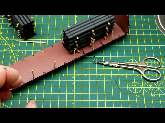 HO scale model - building a pipe load