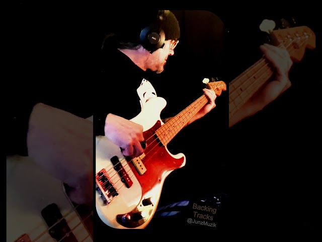 Skanky Funk Bass Backing Track Jam  𝄢🎸  #bassist