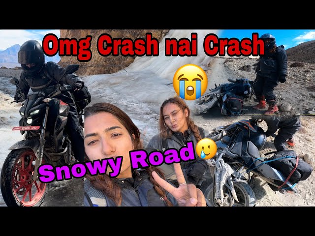 OMG CRASH NAI CRASH😭SNOW LE PUREKO BATO MA BIKE CHALAIYO😭UPPER MUSTANG♥️