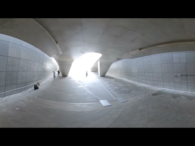 Walk very unique design architecture building, the DDP, Dongdaemun Design Plaza , Seoul, Korea