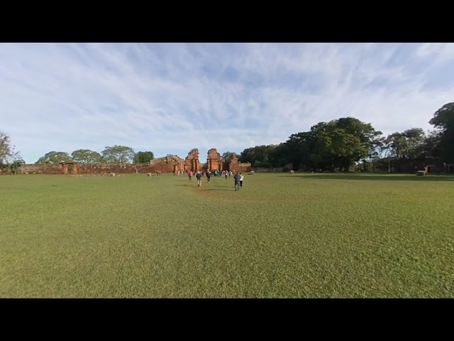 [VR180] Ruinas de San Ignacio, Misiones: Plaza principal